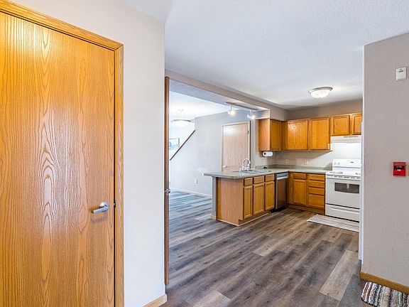 5th image of 7255 WHITESPIRE ROAD Unit 3