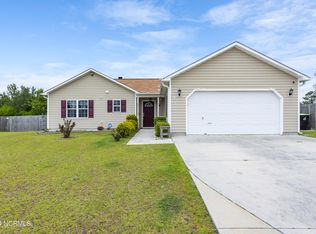 114 Jenna Rea Rd, Hubert, NC 28539