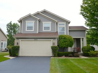 2411 Chambourd Dr, Buffalo Grove, IL