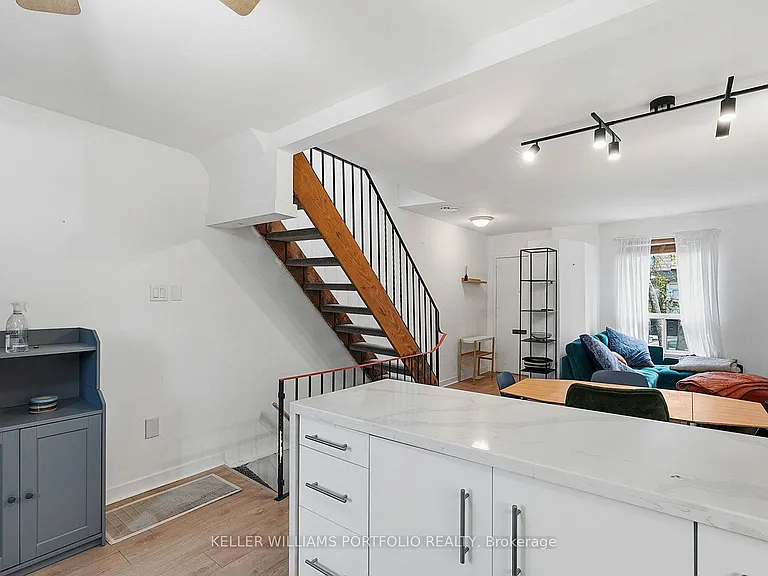 15 Myrtle Ave — Photo 16