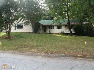 1040 Millard Rd, Stone Mountain, GA 30088