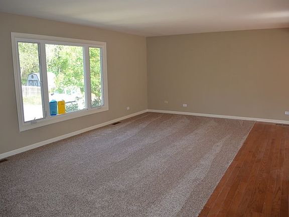 3rd image of 12853 W 29th St