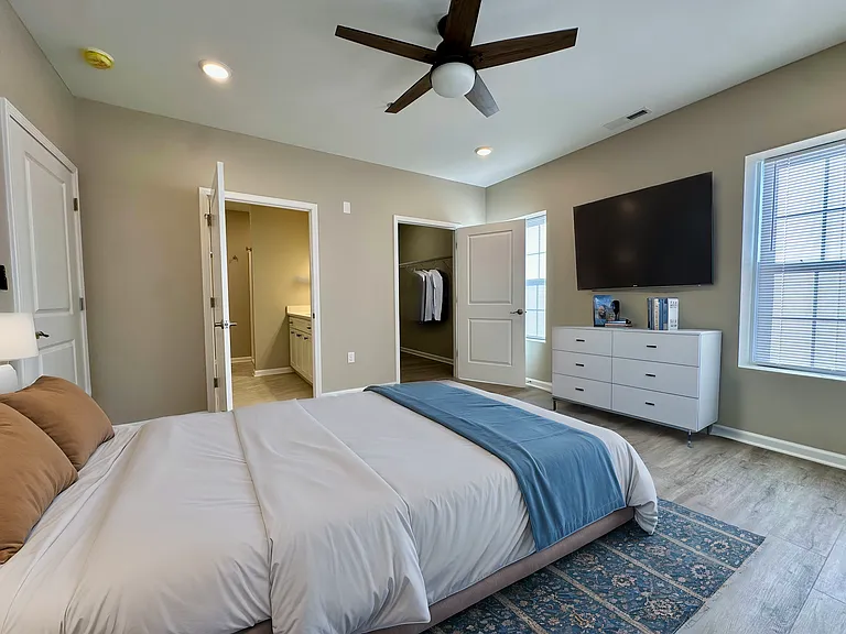 Pinnacle Ridge Apartments — Photo 24