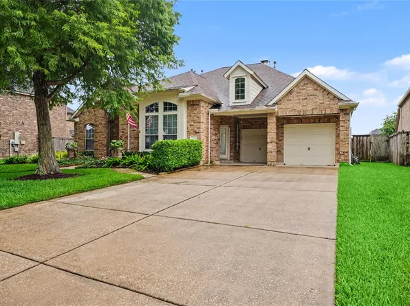 1541 Moncrey Ave, League City, TX 77573
