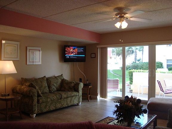 3rd image of 390 A1a Beach Blvd Unit 37