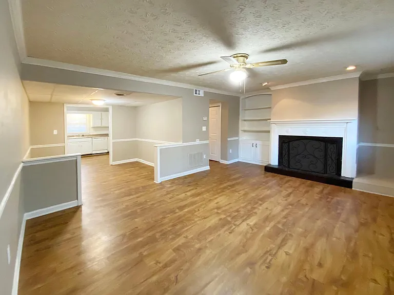 1905 S Milledge Ave #8 — Photo 16