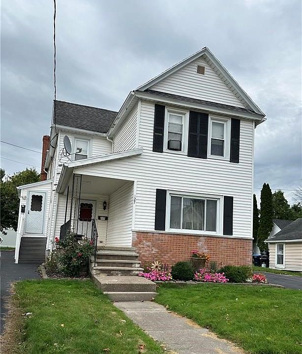 1st image of 127 Hutchins St