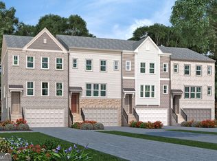 2196 W Village Ln, Smyrna, GA