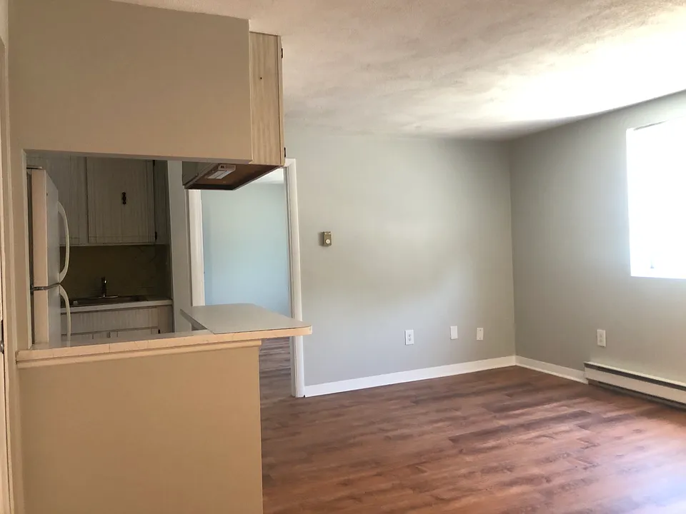 255 Medford St #6