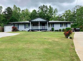 3376 Shoreland Dr, Buford, GA 30518
