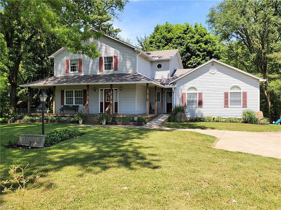1st image of 6535 Lake Ave