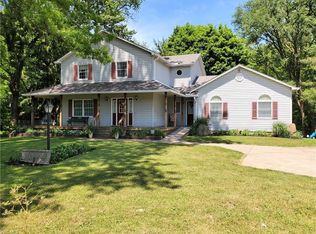 6535 Lake Ave, Elyria, OH 44035