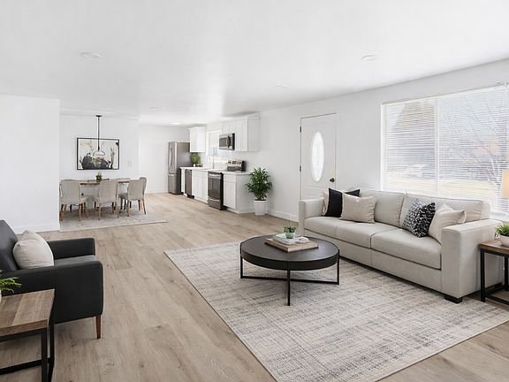 5th image of 372 N Overland Rd E