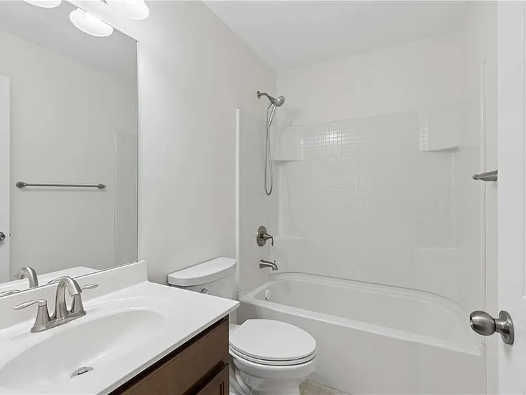 3377 Vintage Cir SE — Photo 29