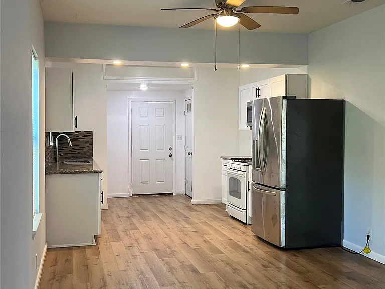 1824 Biovu Dr — Photo 6