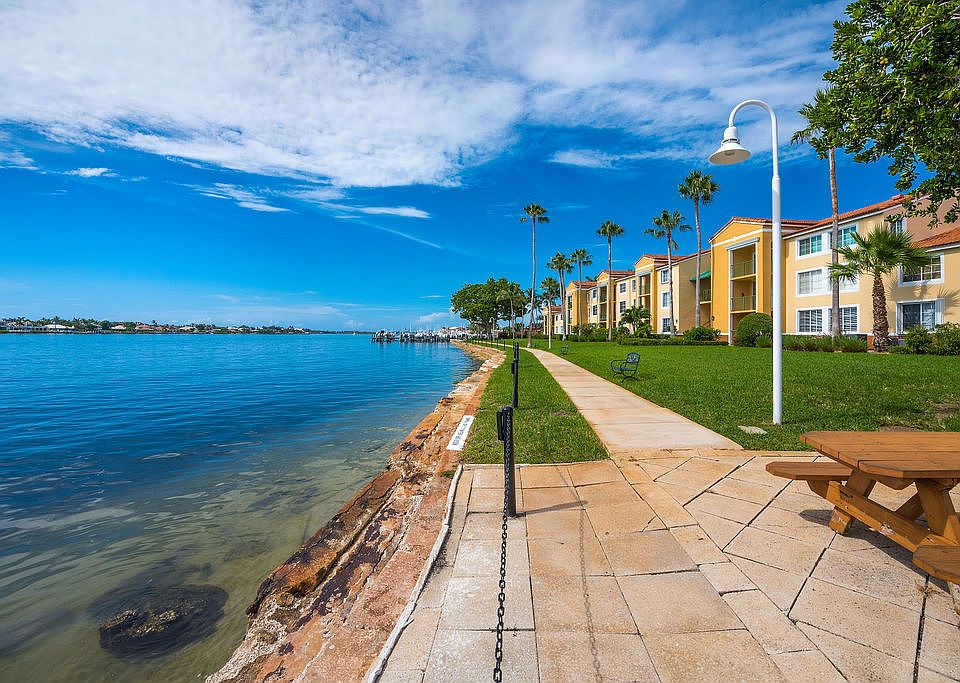 1st image of 160 Yacht Club Way APT 109