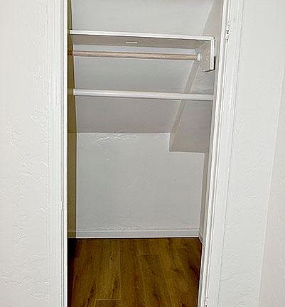 4th image of 409 Carolina St #D