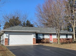 7302 Providence St, Whitehouse, OH 43571