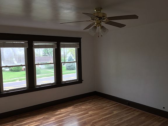 5th image of 4219 Central Ave