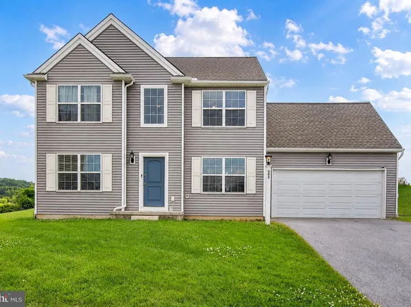 303 Magnolia Ln, New Providence, PA 17560