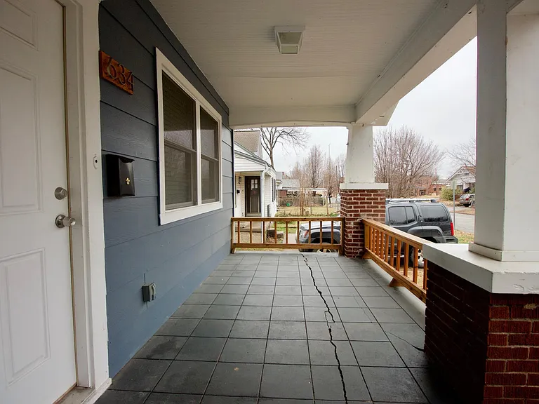 S Quaker Ave — Photo 18
