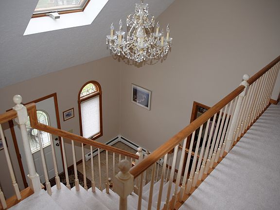 4th image of 10 Ellisville Grn