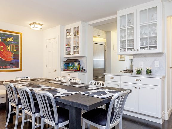 4th image of 201 E 83rd St #3EF