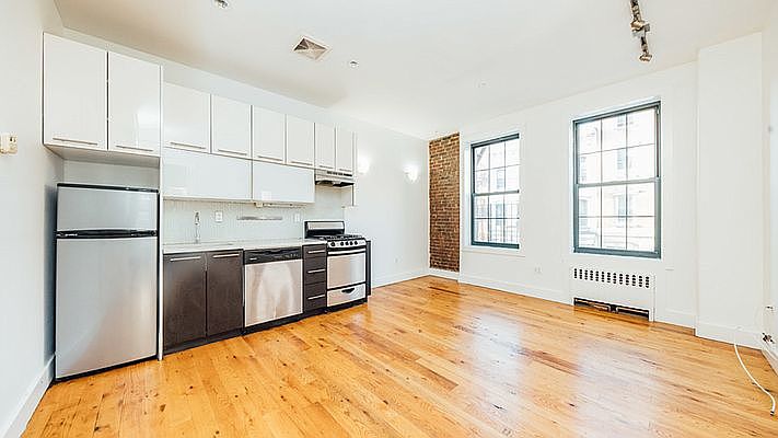 1st image of 220 Bushwick Ave APT 5F