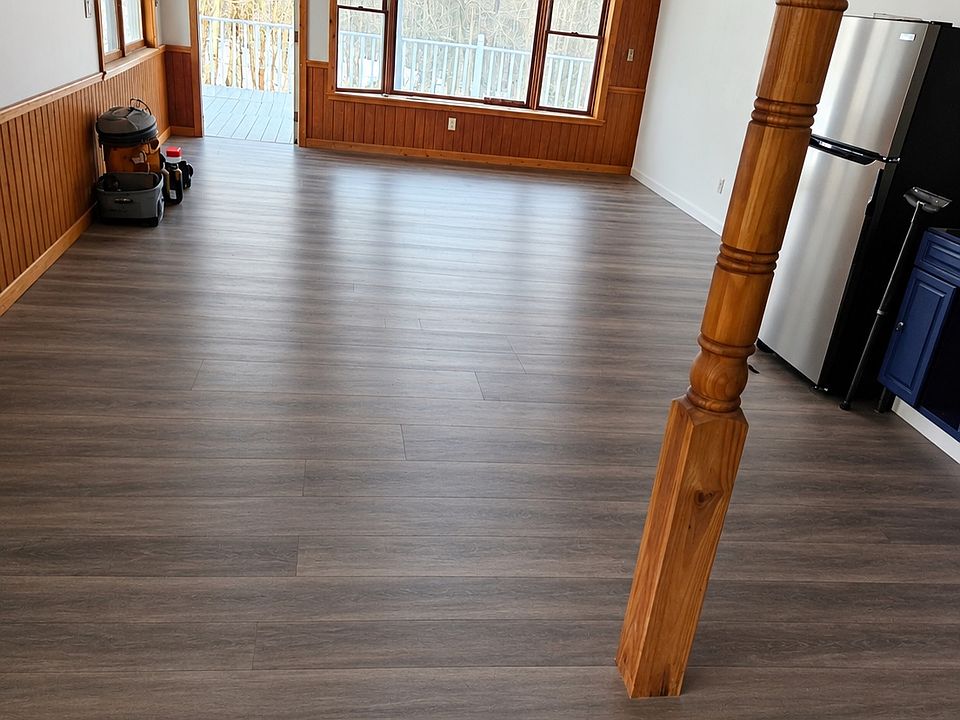 2nd image of 129 W Shore Rd #6