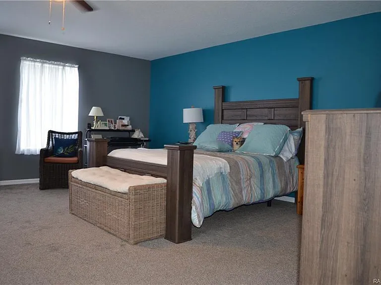 3134 W Randolph Ln — Photo 34
