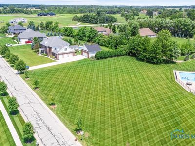 5801 Hamptons Dr, Monclova, OH, 43542