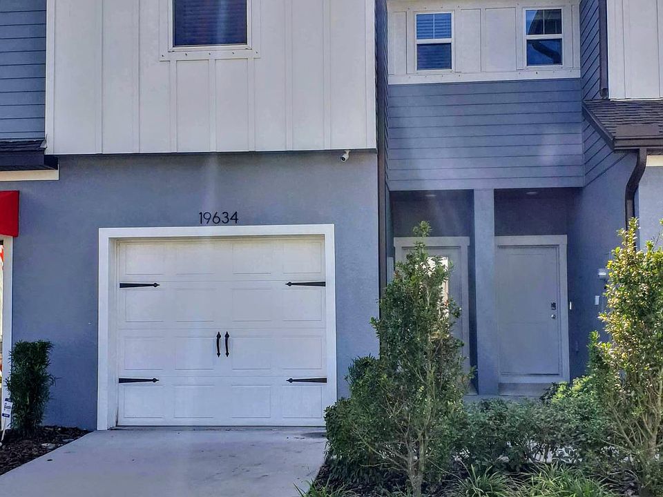 1st image of 19634 Shady Oak Dr