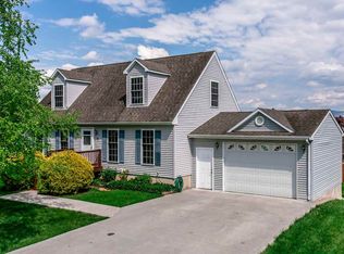 19 Wyer St, Weyers Cave, VA 24486