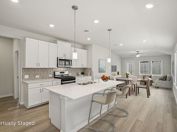 The Pinnacle floorplan in Mavera of Conroe, TX.