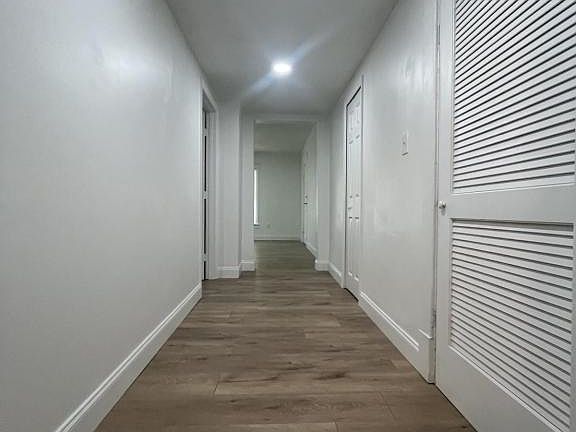 5th image of 126 S Waterloo Ave APT 2