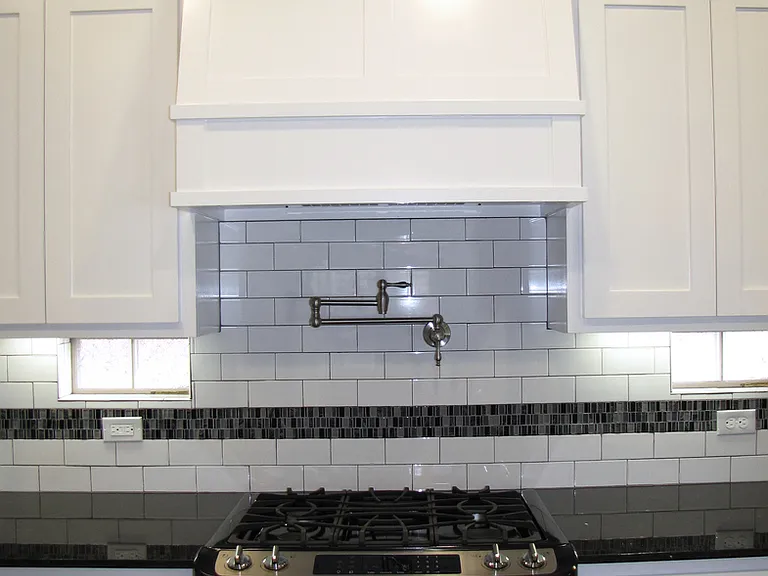 545 N Salem Rd — Photo 3