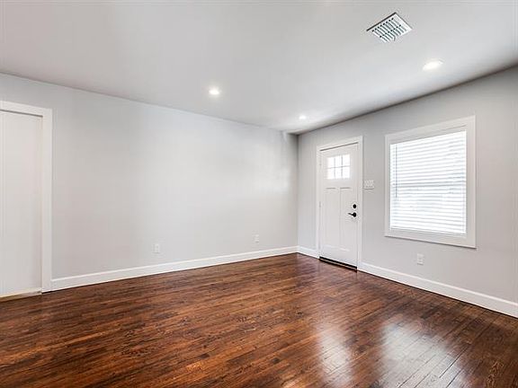 2nd image of 2313 Sharon Dr