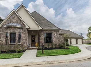 111 Dominus Dr, Broussard, LA 70518