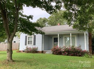 3200 Sam Wilson Rd, Charlotte, NC 28214