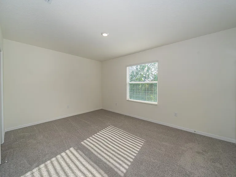 16642 Maude Dr — Photo 23