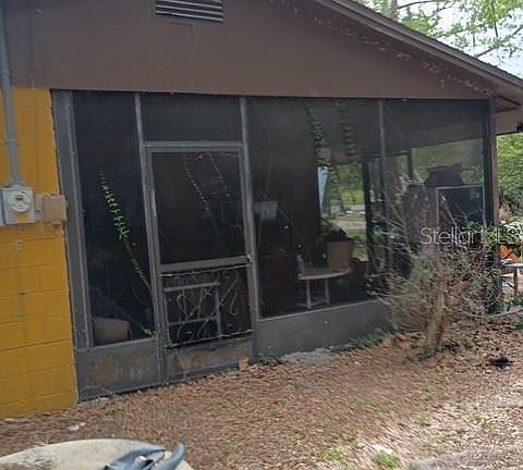 5th image of 1806 Center St