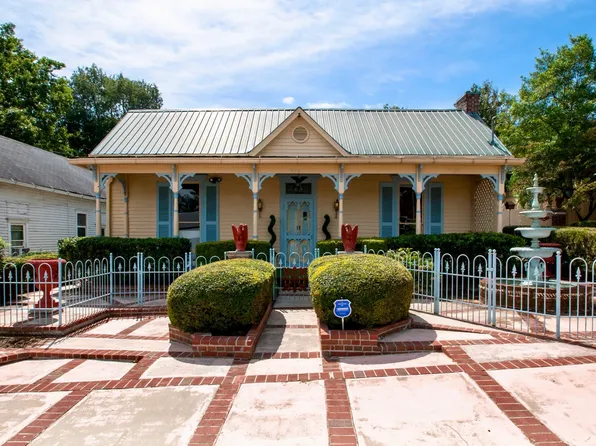 315 W 12th St, Columbia, TN 38401