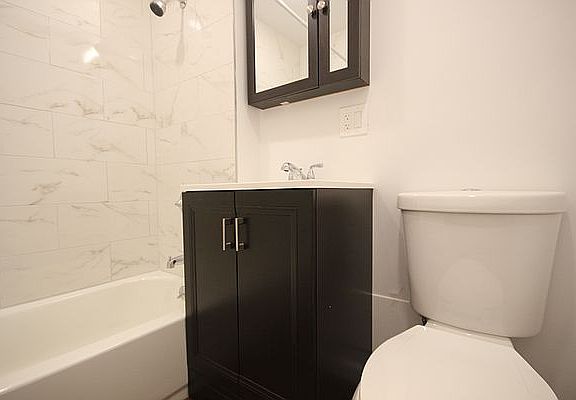 2nd image of 37 E 29th St #7