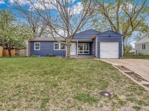 1411 E Cloverdale Dr, Wichita, KS 67219
