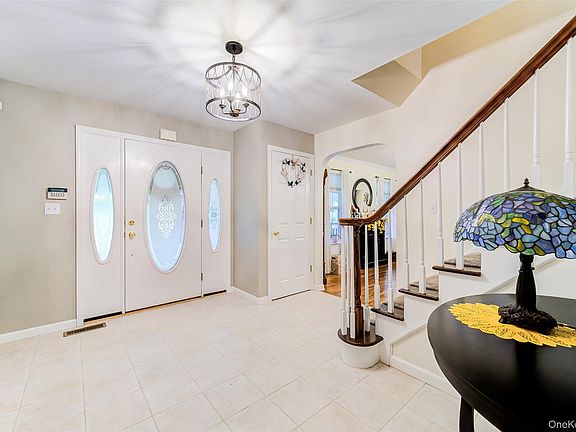 5th image of 18 Windmill Court