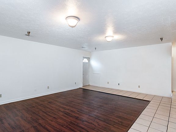 4th image of 471 Dallas St #3
