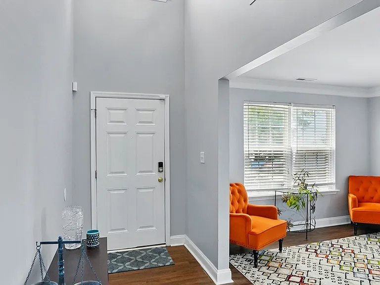 10431 Plantain Ct — Photo 2