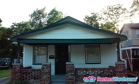 1st image of 1860 N 29th St