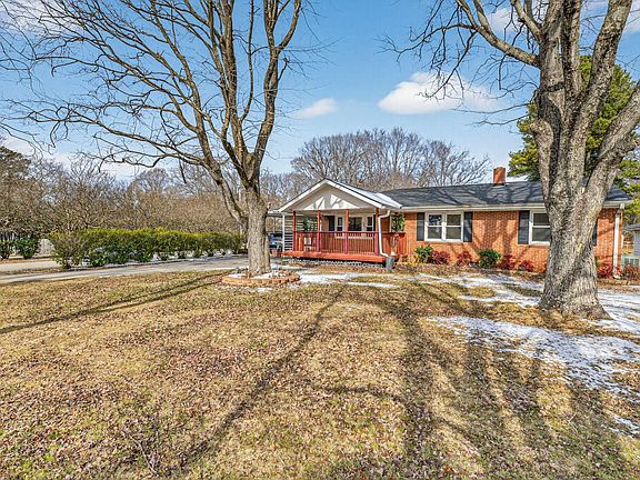 2nd image of 3401 Old Buffaloe Rd