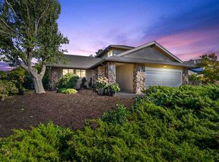 148 Welle Rd, Crockett, CA 94525